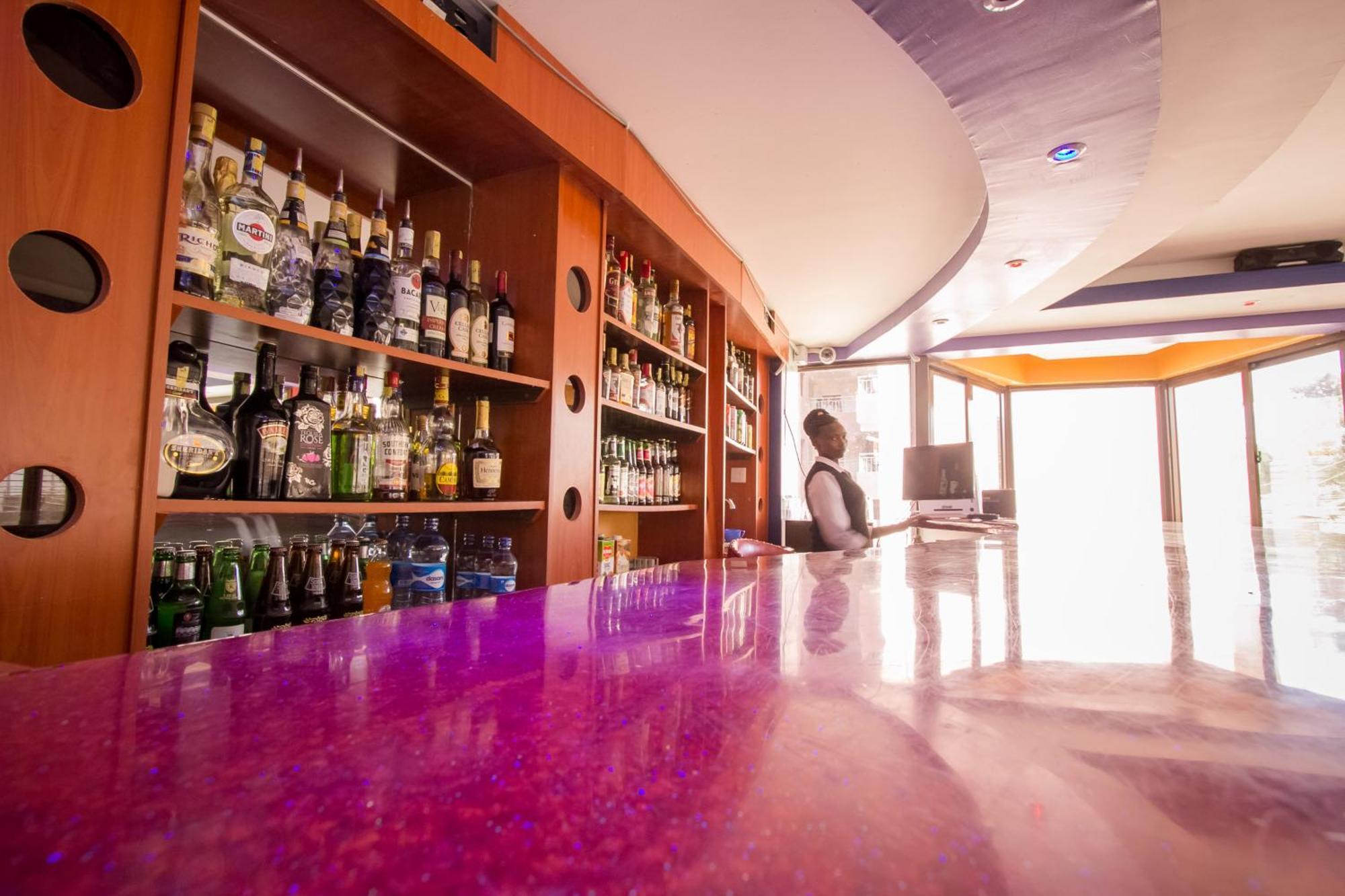 Paleo Hotel And Spa Thika Exterior photo