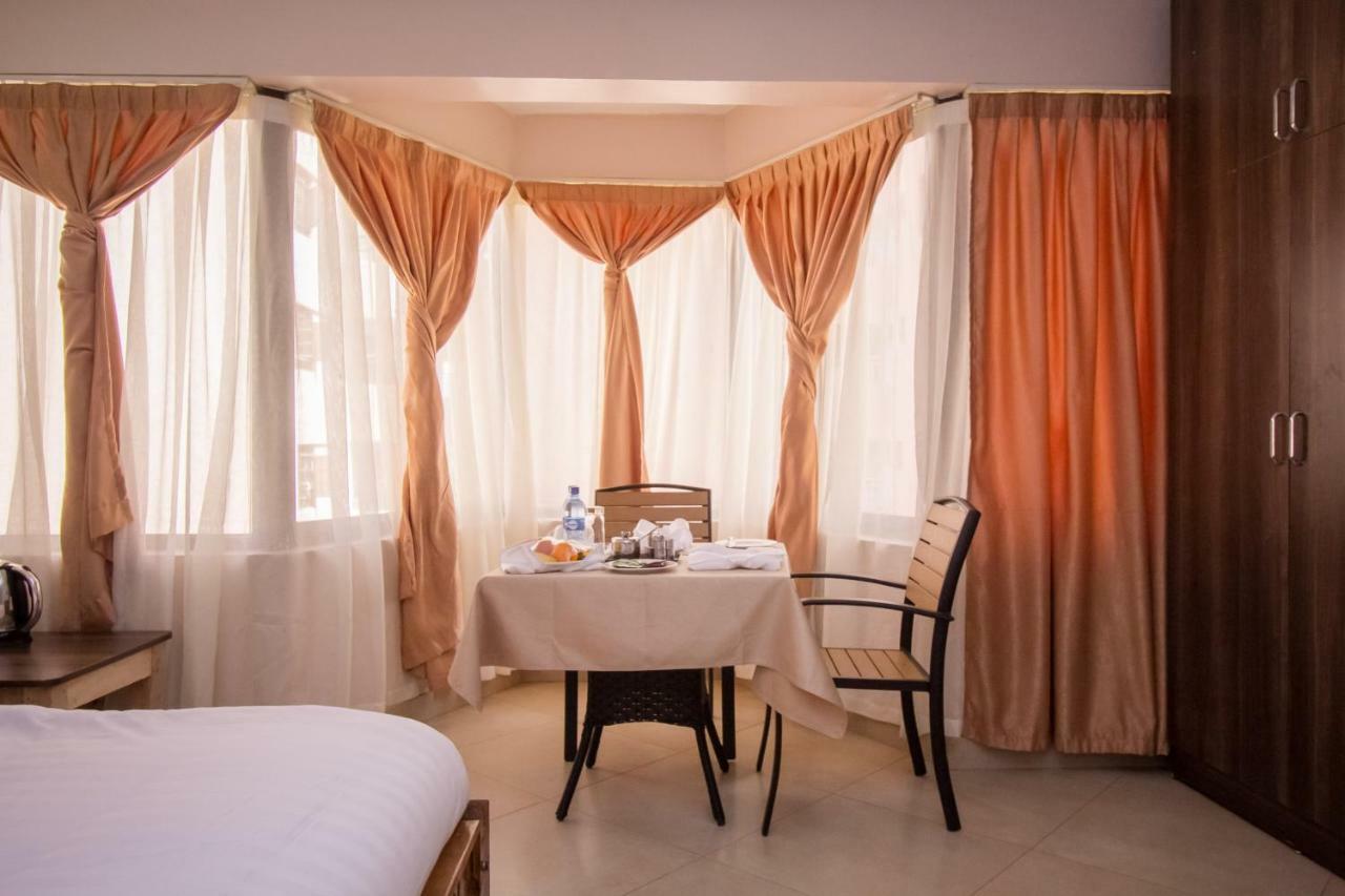 Paleo Hotel And Spa Thika Exterior photo